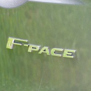 ジャガー F-PACE S