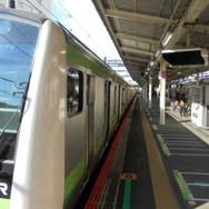 ホームドアは町田駅の4番線ホームに設置される。