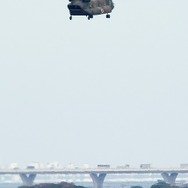 続いて比較用の「CH-47JAチヌーク」を用いた試験を開始。
