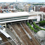 千葉駅（2013年、左上が東京方面）