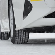 ダンロップ ウインターマックス02 氷上＆雪上試乗