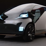CES2017で公開したばかりのAI搭載EV『Honda NeuV（ニューヴィー）』