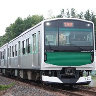 蓄電池電車のEV-E301系「ACCUM」。3月のダイヤ改正で烏山線の列車は全て「ACCUM」に統一される。