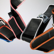 モンドデザイン、廃タイヤチューブ再利用したバッグ2製品を発売