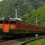 岡山地区で運用されている「湘南色」の115系。5月3～6日は6両編成で運行される。