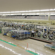 レクサス工場公開…井川専務、「こんな工場はほかにない」