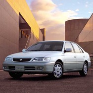 トヨタが『コロナプレミオ』と『カリーナ』の後継モデルを年末に発売