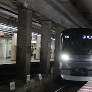 「Tokyo Subway Ticket」は時間限定で東京の地下鉄を自由に乗り降りできる。写真は東京メトロ日比谷線。