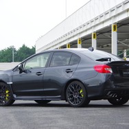 スバル WRX STI 改良新型