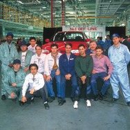 アルトナ工場製最初のカローラ（1994年）