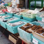 輪島名物の「朝市」