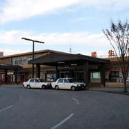 北陸本線の武生駅。2018年夏にICOCAが導入される。