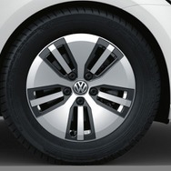 VW e-ゴルフ 専用16インチアルミホイール＋専用タイヤ