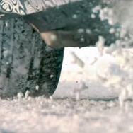 ランボルギーニ・ウルス の雪上走行モード