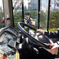 KDDIと小湊鐵道によるIoT活用「路線バス危険運転予防」実証実験 記者説明会