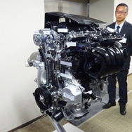 トヨタ　新開発2リットルガソリンエンジン