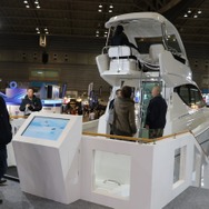 ジャパンボートショー2018に合わせて発売されたヤンマーEX34
