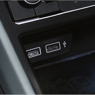 VW ポロ USBポート