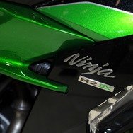 カワサキ Ninja H2 SX SE（東京モーターサイクルショー2018）