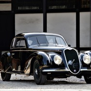 Touring Early Italian(1951年以前に作られたイタリアのメーカーでトゥーリングのボディを纏ったクルマで最も優れている)1939年アルファロメオ6C2500SSスポーツベルリネッタ