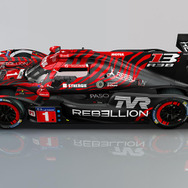 TVRとレベリオンレーシングのR-13