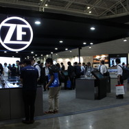 ZFブース（人とくるまのテクノロジー展2018横浜）