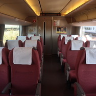 289系の車内、女性専用席（エリア）。