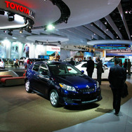 【新聞ウォッチ】トヨタ、「プラグインHV車」を2010年までに発売