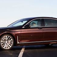 BMW 7シリーズ 改良新型のPHV、745Le