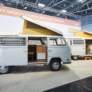 VW T2 のキャンピングカーの実物大レゴブロック仕様