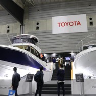 ジャパンインターナショナルボートショー2019トヨタ自動車ブースではポーナムシリーズから28Vと31が展示。