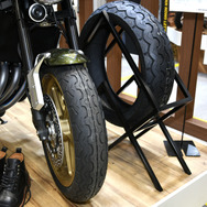 ダンロップ「TT100GP Radial」