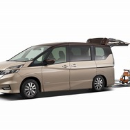 日産 セレナ e-POWER チェアキャブ スロープタイプ