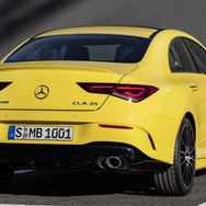 メルセデスAMG CLA 35 4MATIC