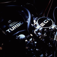 「シリウス」ガソリンターボ・エンジン（1983年2月）