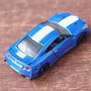 トミカ日産 GT-R 50thアニバーサリー