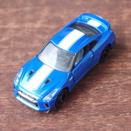 トミカ日産 GT-R 50thアニバーサリー