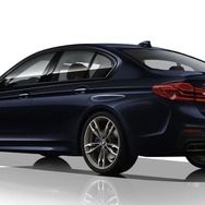 BMW 5シリーズセダンのM550i xDrive