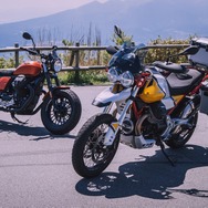 Moto Guzzi V85 TT（右）とV9 Bobber Sport