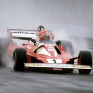 ニキ・ラウダ追悼展「Thank you NIKI」（1976年F1世界選手権イン・ジャパンでのニキ・ラウダ選手のFerrari312T2）