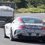 メルセデスAMG GT R ブラックシリーズ　市販型プロトタイプ（スクープ写真）