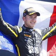 今季のF2第5大会フランス、レース2で優勝したユベール選手。