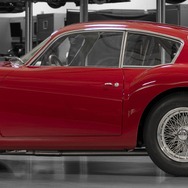 アストンマーティン DB4 GT Zagato コンティニュエーション