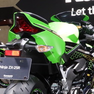 カワサキ Ninja ZX-25R（東京モーターショー2019）