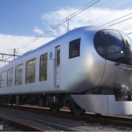 グッドデザイン金賞を受賞した西武001系『Laview』。2018年度の小田急70000形に続いて関東大手私鉄の新型特急車両が選ばれた。