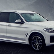 BMW X3 新型のPHV「xDrive30e」