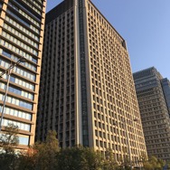 JXTGエネルギー本社ビル（東京大手町）