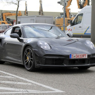 ポルシェ 911ターボS 新型プロトタイプ　（スクープ写真）