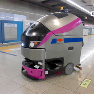 ロボット床面洗浄機「京王ライナー」モデル
