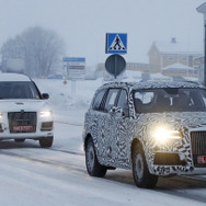 アウルス コマンダント 開発車両（スクープ写真）